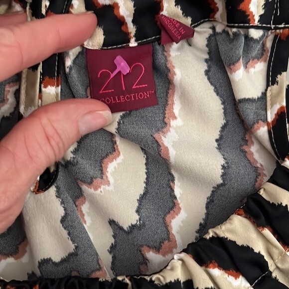 212 Collection Animal Print Tank Top Cream Black Size Small - Picture 7 of 12